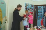 Поздравление малышки-именинницы в храме Рождества Пресвятой Богородицы